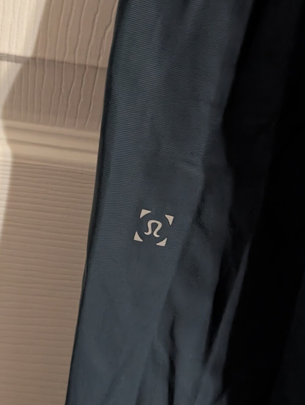 Lululemon Mens Pants Surge Joggers Blue Activewear Running Size Medium - Picture 3 of 5